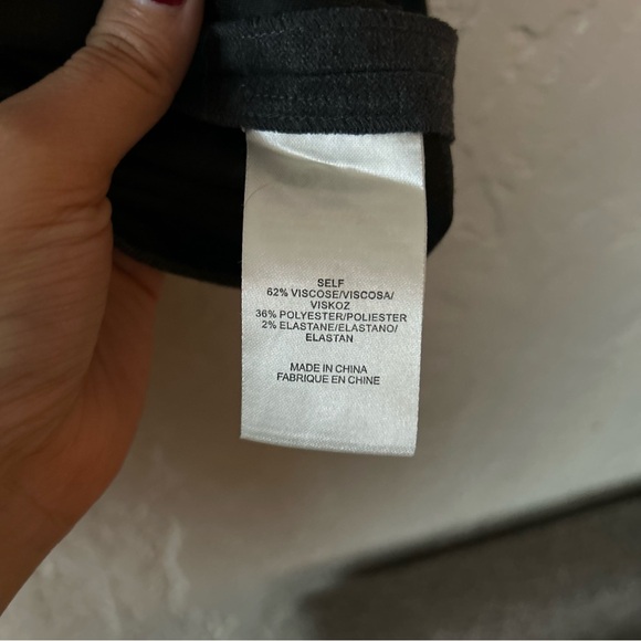 Tibi Triacetate Mock Neck Sleeveless Top - Picture 4 of 6